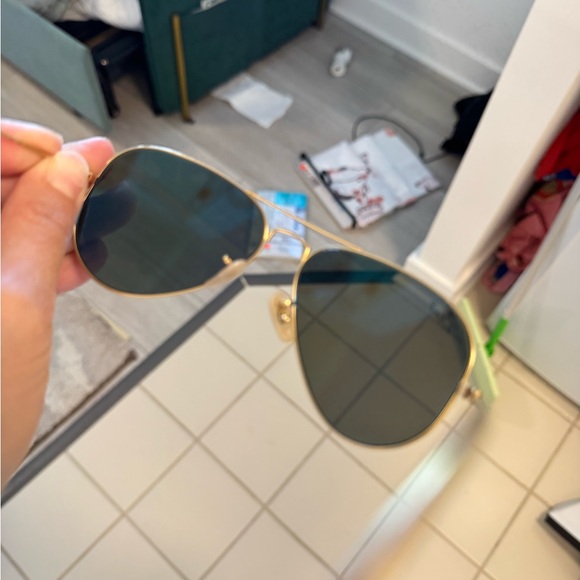 Ray-Ban Gold Frame Sunglasses with Blue Polarized Lenses - Picture 4 of 7